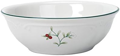 Pfaltzgraff Winterberry 16-Piece Dinnerware Set Service for 4 White