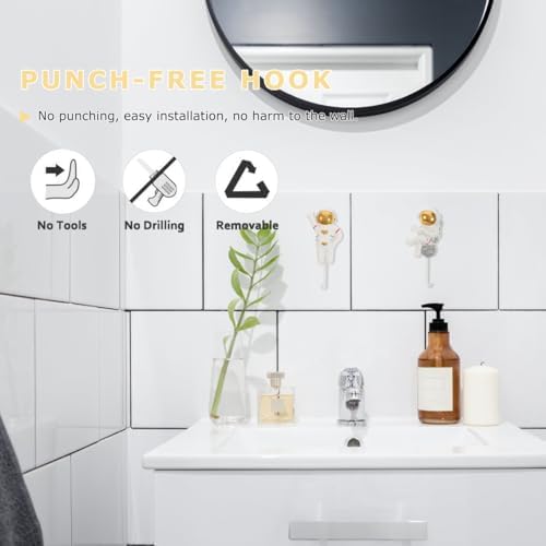 4pcs Creative Astronaut Wall Hooks for Smooth Surfaces