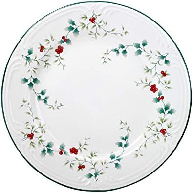 Pfaltzgraff Winterberry 16-Piece Dinnerware Set Service for 4 White