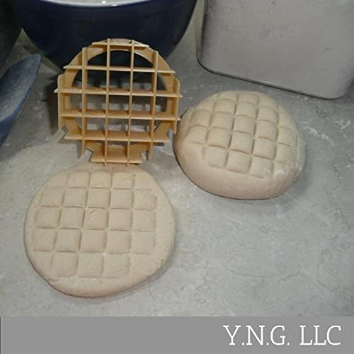 YNGLLC WAFFLE DESIGN CONCHA CUTTER 3 12 DIAMETER