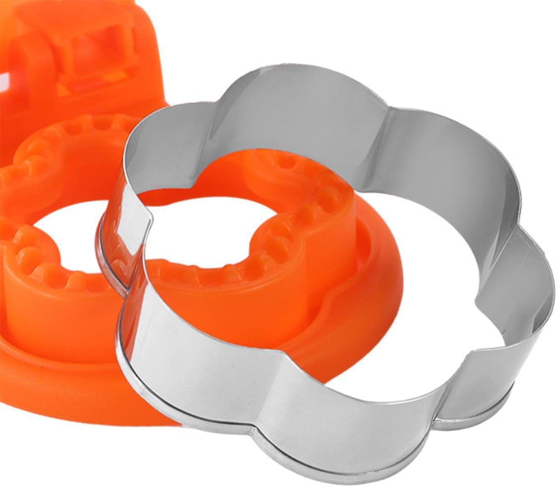 QinhBting Flower Shaped Sandwich Cutter and Sealer