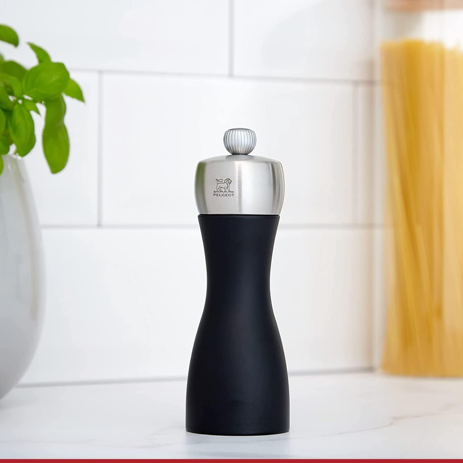 Peugeot Fidji Salt Pepper Mill Set - Adjustable Matte Black