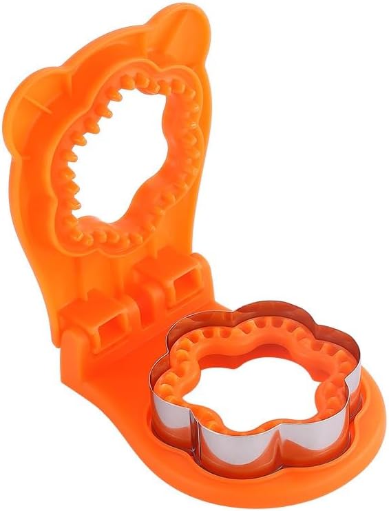 QinhBting Flower Shaped Sandwich Cutter and Sealer