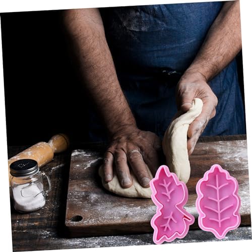 OKUMEYR 2 Sets 8pcs 3D Christmas Cookie Cutters