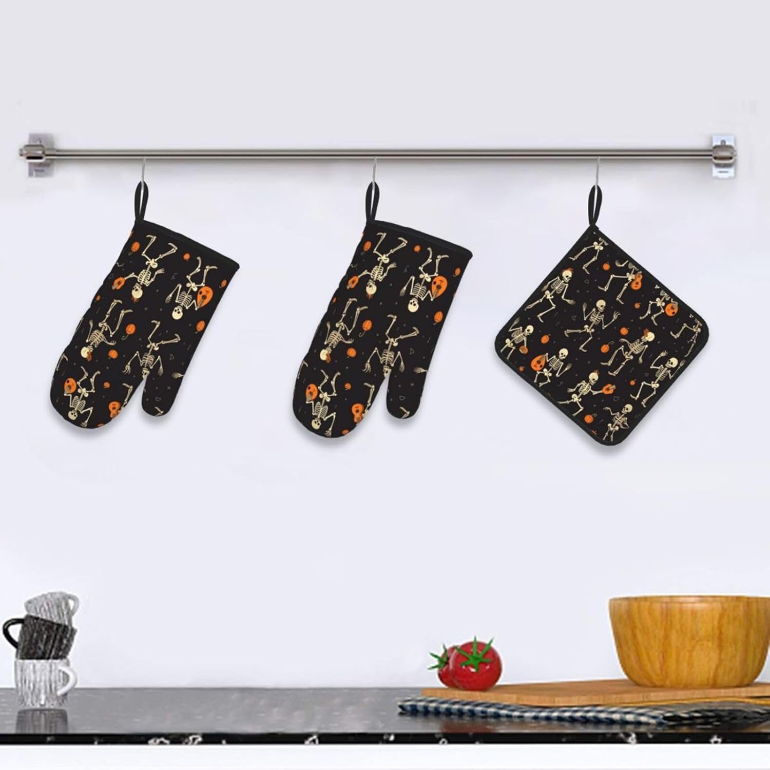 Beubebim Funny Halloween Skull Oven Mitts Set of 3
