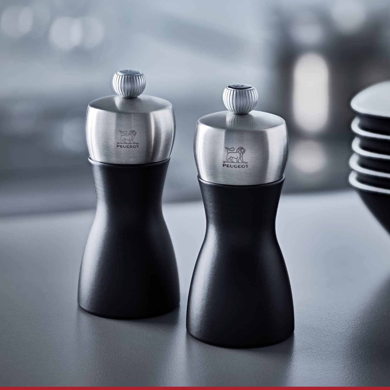 Peugeot Fidji Salt Pepper Mill Set - Adjustable Matte Black