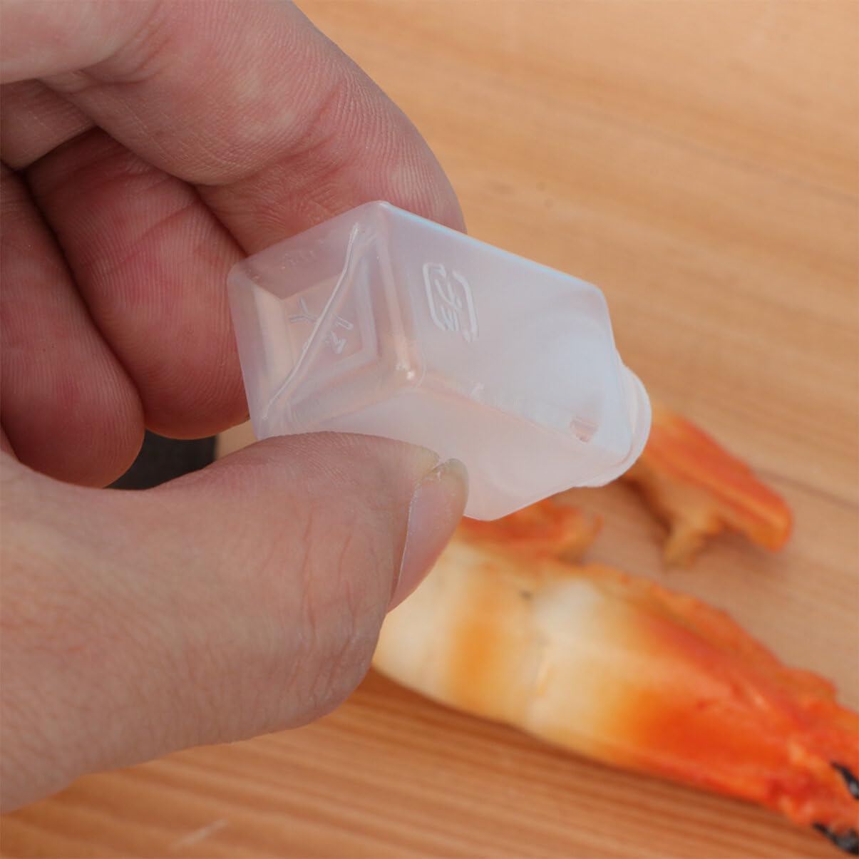 LIFKOME 100 Pcs Mini Soy Sauce Bottles Set