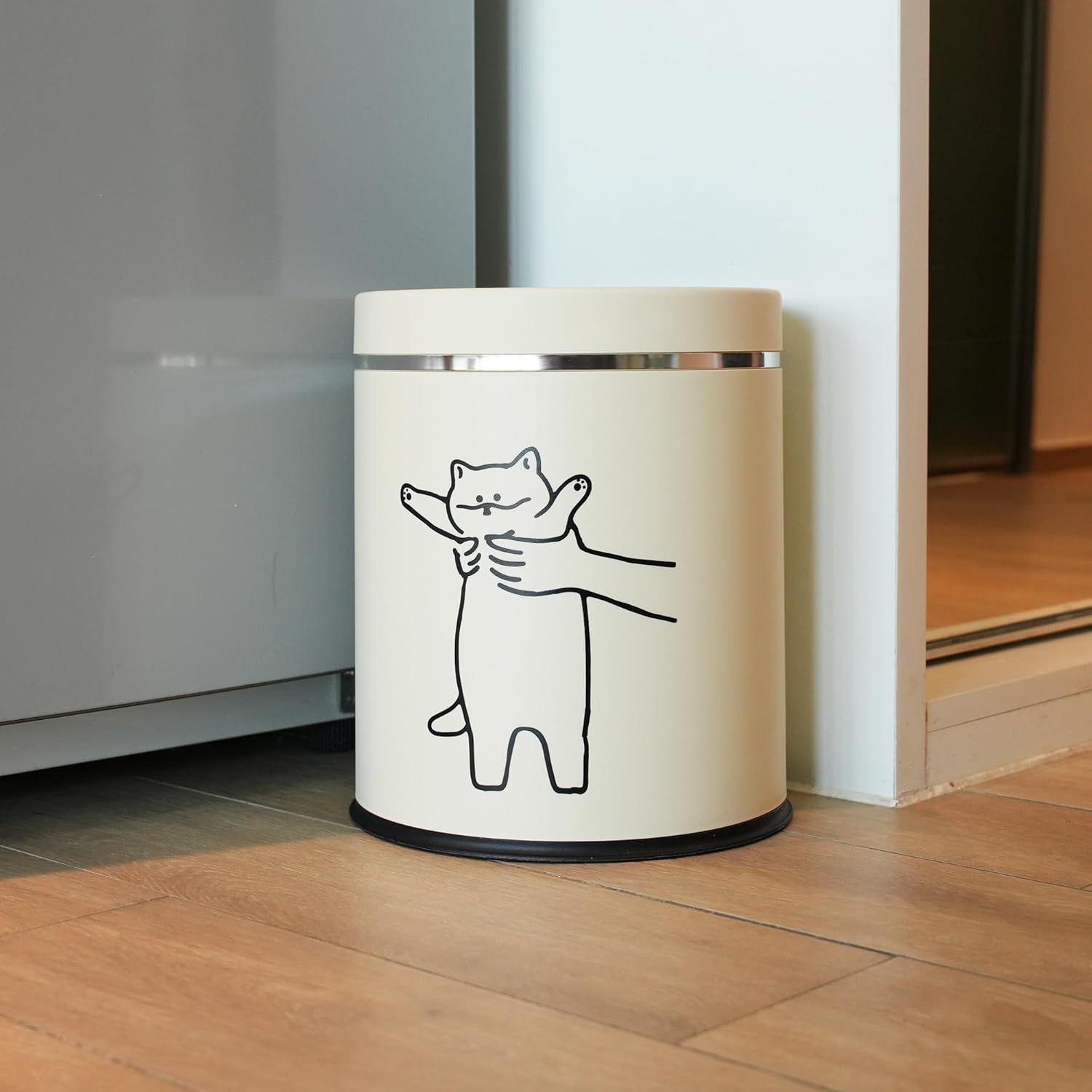 Juju Cat Trash Can - Playful Home Decor