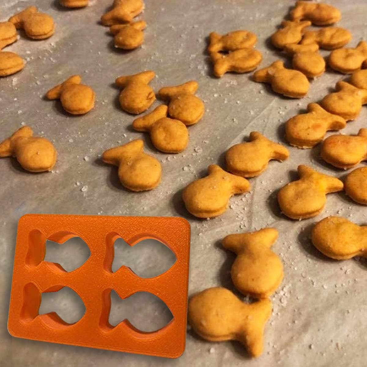 Dycica Mini Gold Fish Cookie Cutter Set