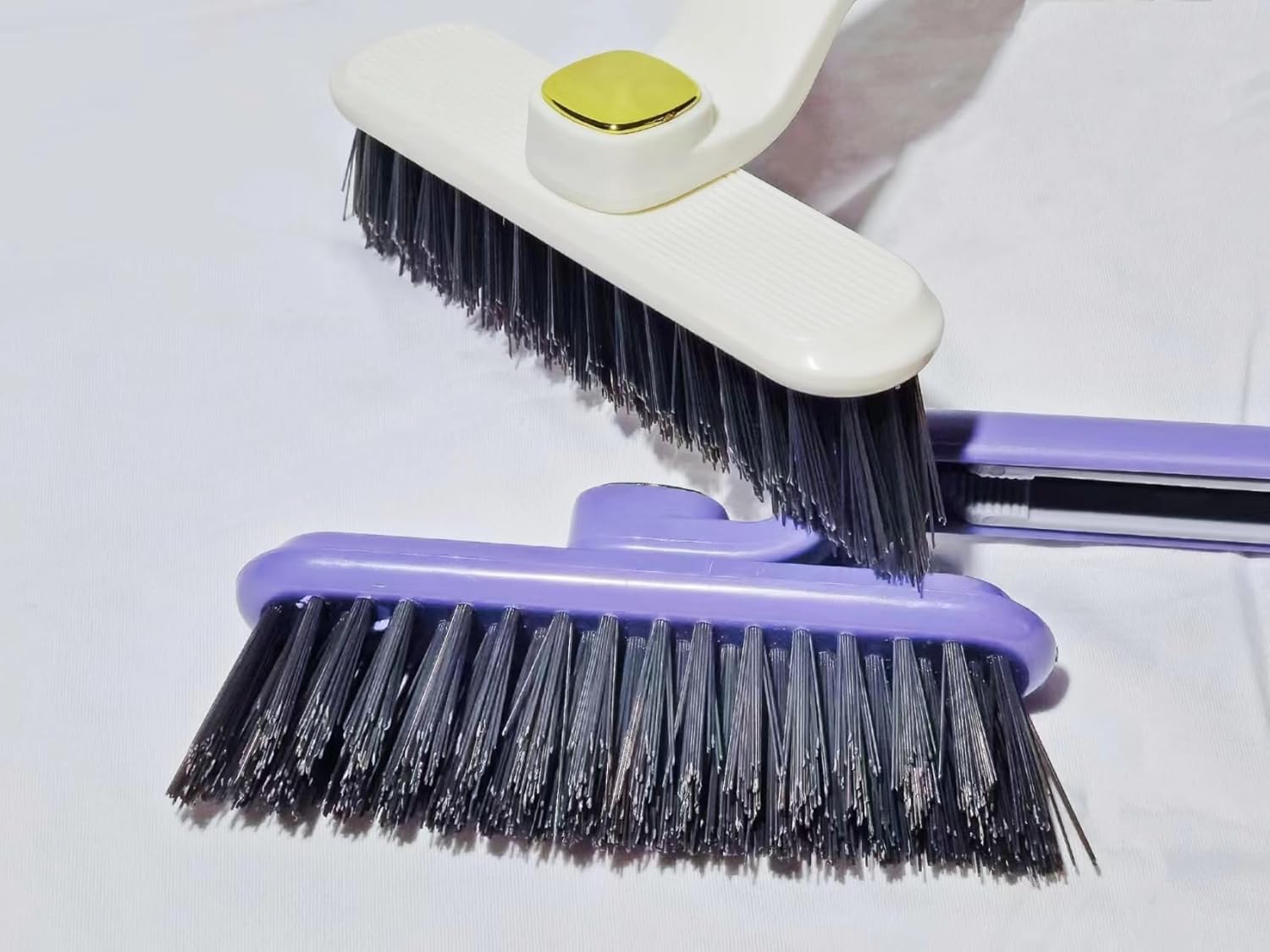 2Pcs Rotating Crevice Brush for Bathroom and Small Spaces