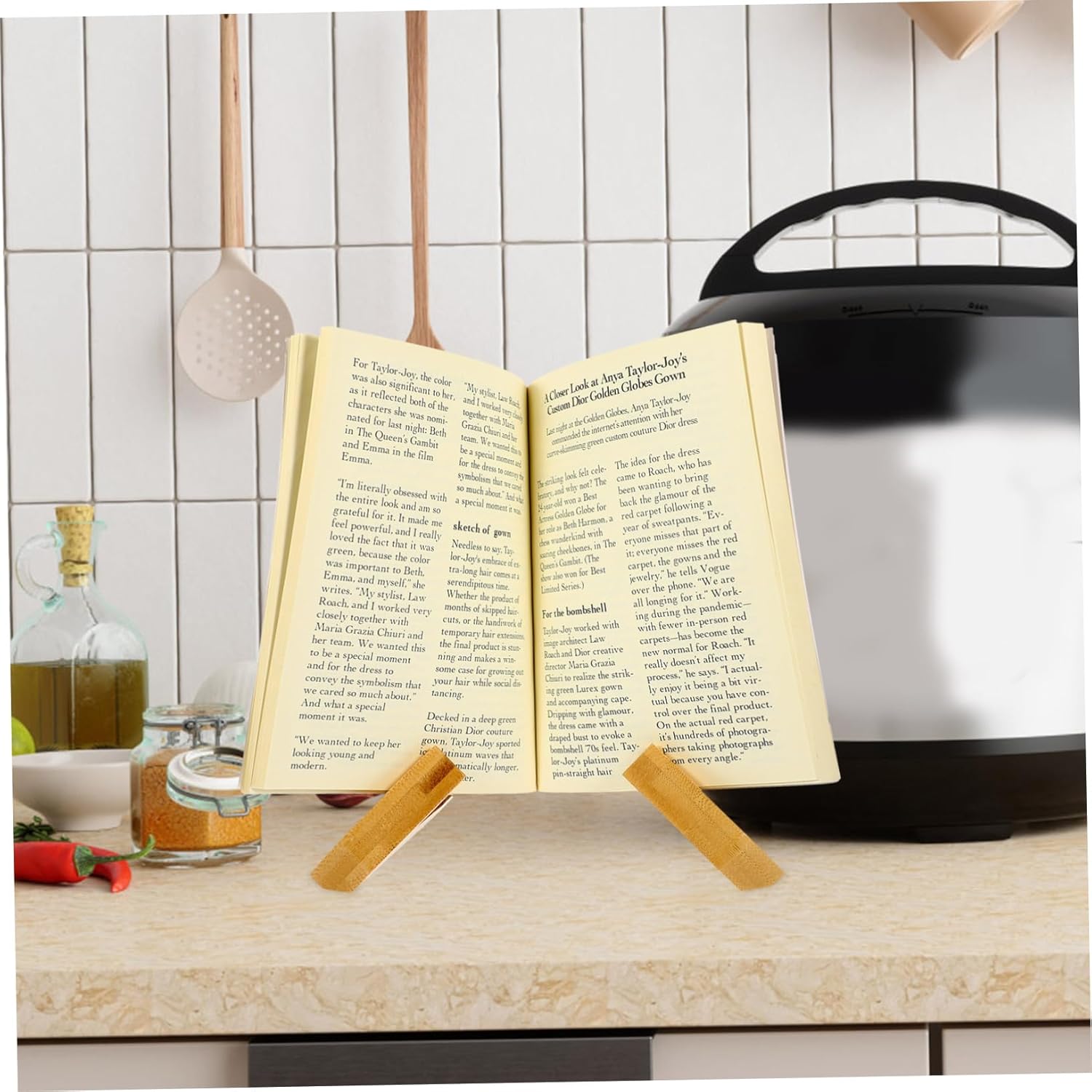 VOSAREA Portable Book Rack Lightweight Wooden Recipe Stand for Home