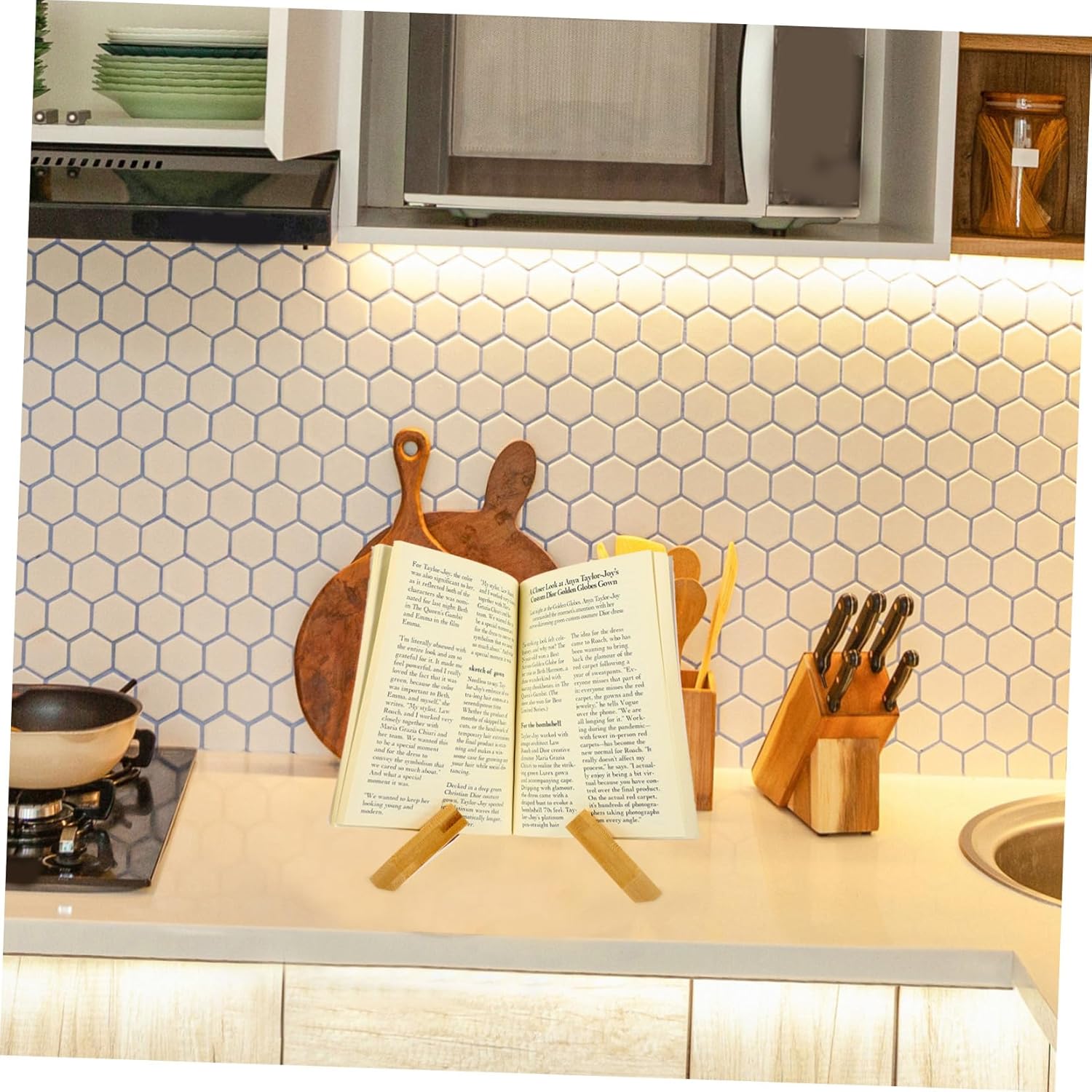Portable Mini Wooden Recipe Bookstand for Kitchen and Home Use