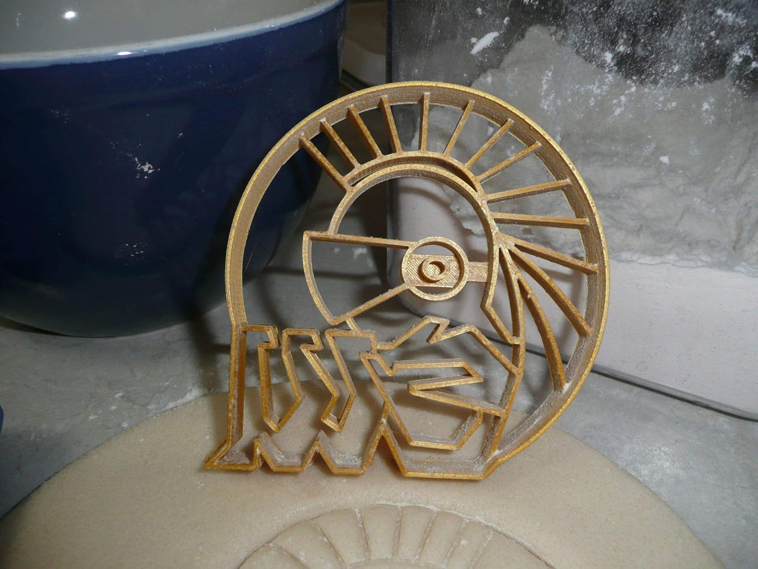 KNIGHT HELMET BAKING TOOL COOKIE CUTTER MADE IN USA