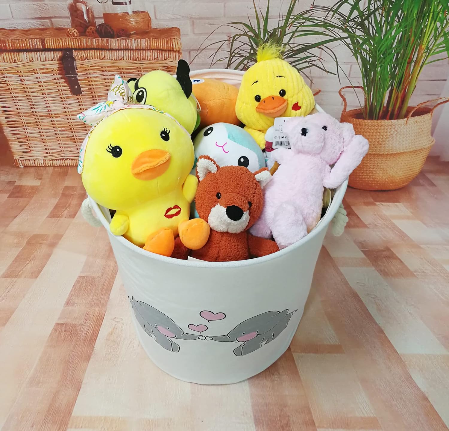 VAIVUSTO Round Laundry Basket for Kids