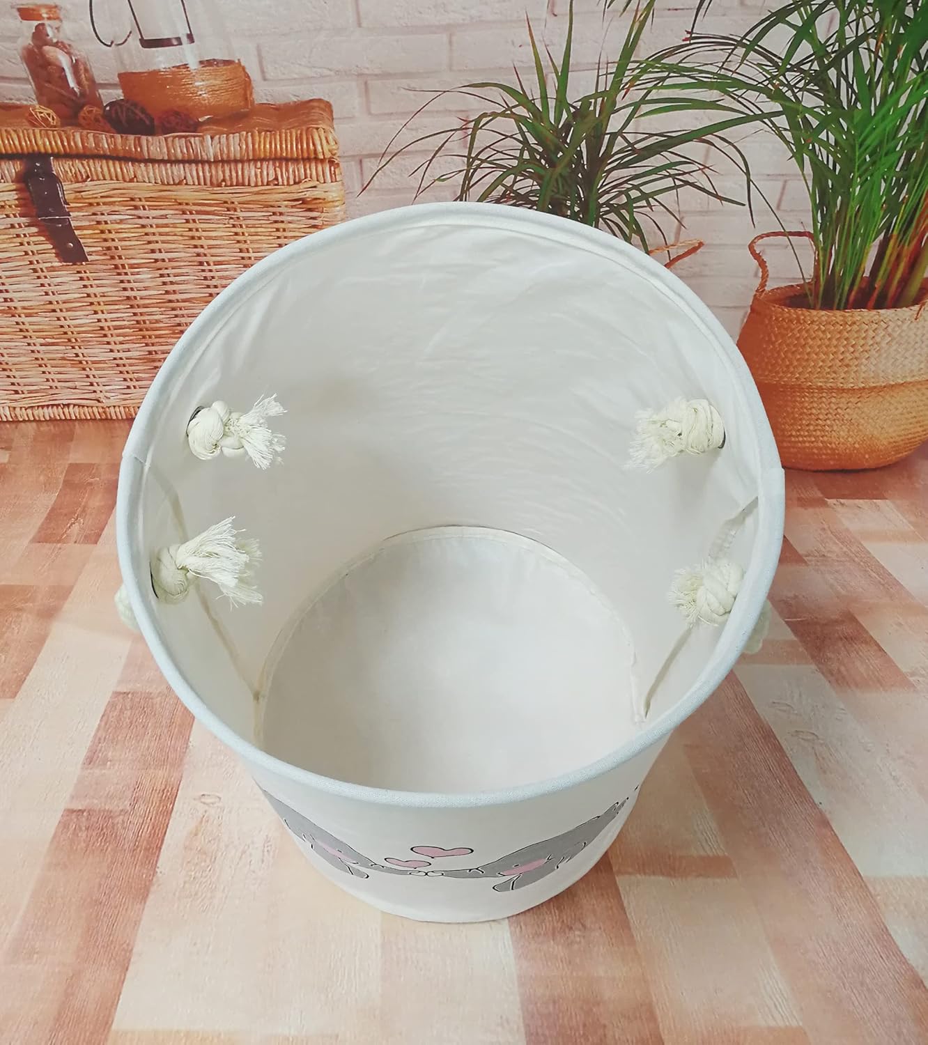 VAIVUSTO Round Laundry Basket for Kids